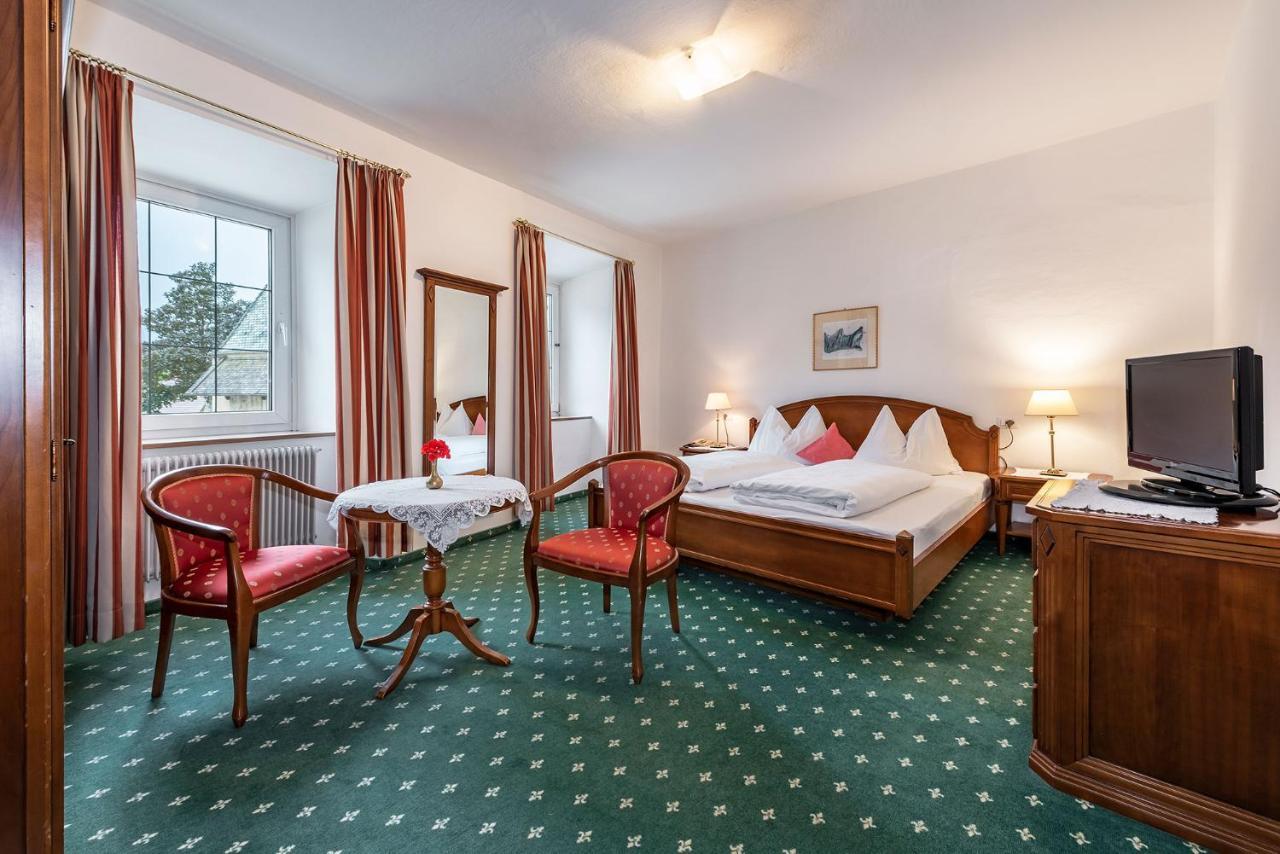 Hotel Weisse Lilie - B&B 리오디푸스테리아 외부 사진