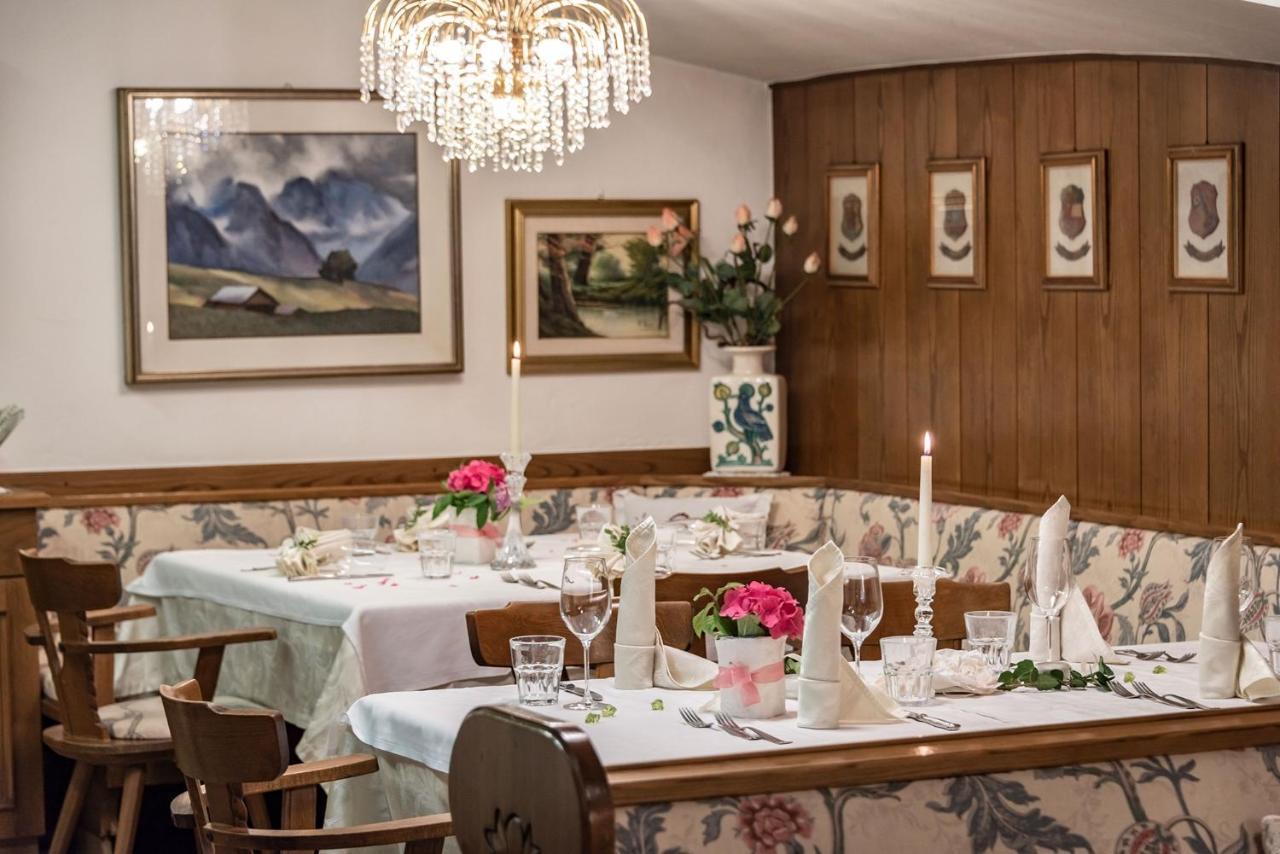 Hotel Weisse Lilie - B&B 리오디푸스테리아 외부 사진